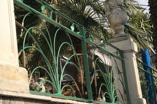 Garde-corps en fer forgé sur mesure Villefranche sur Mer décor joncs épi roseau