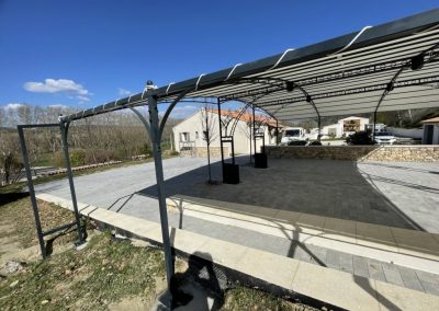 pergola mariage en fer forgé