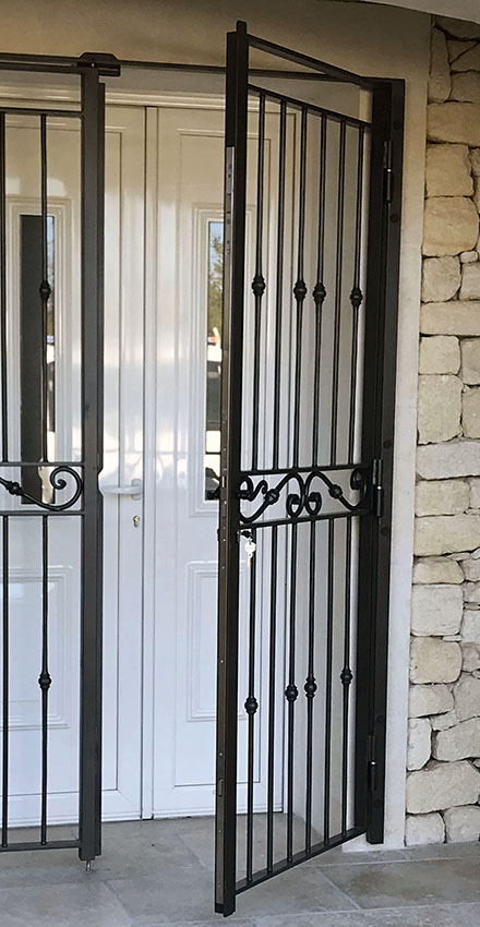 grille de sécurité pour porte entrée