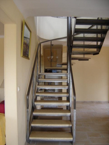 escalier métallique quart tournant à Istres